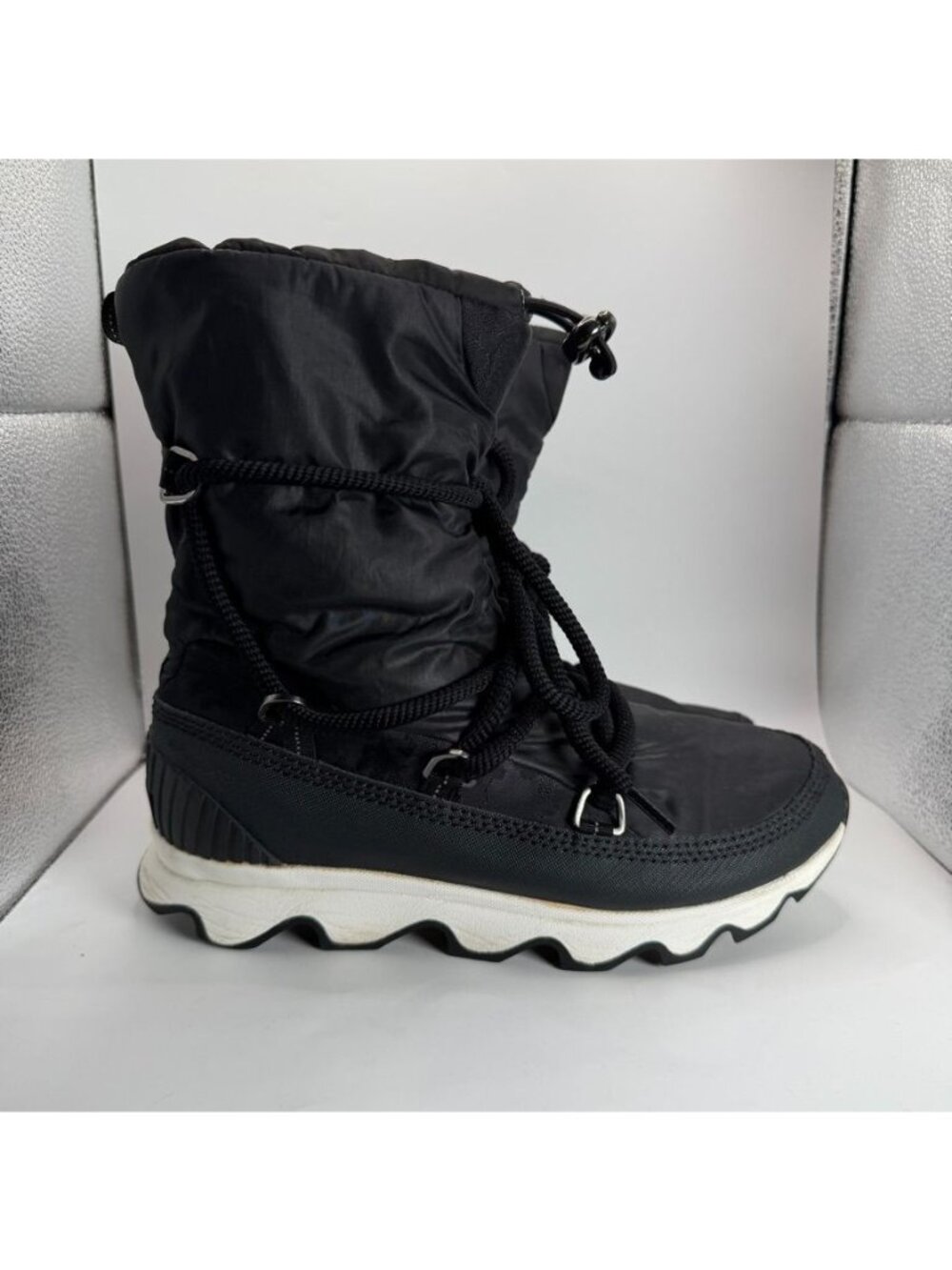 Sorel Kinetic waterproof insulated Winter Boots Womens Size 9 Black Faux Fur